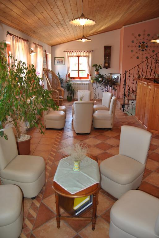 Tourist Farm Dujceva Domacija Villa Vremski Britof Eksteriør bilde
