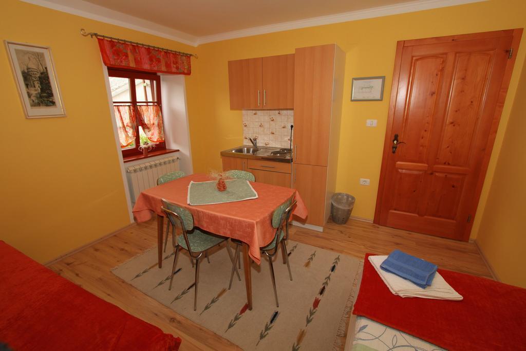 Tourist Farm Dujceva Domacija Villa Vremski Britof Eksteriør bilde